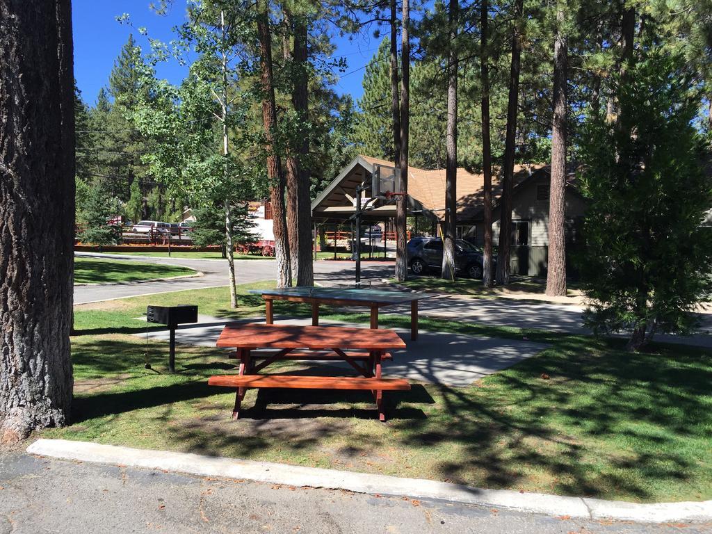 Big Bear Frontier Villa Big Bear Lake Exterior foto